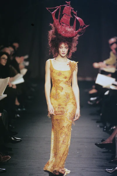 Look 69